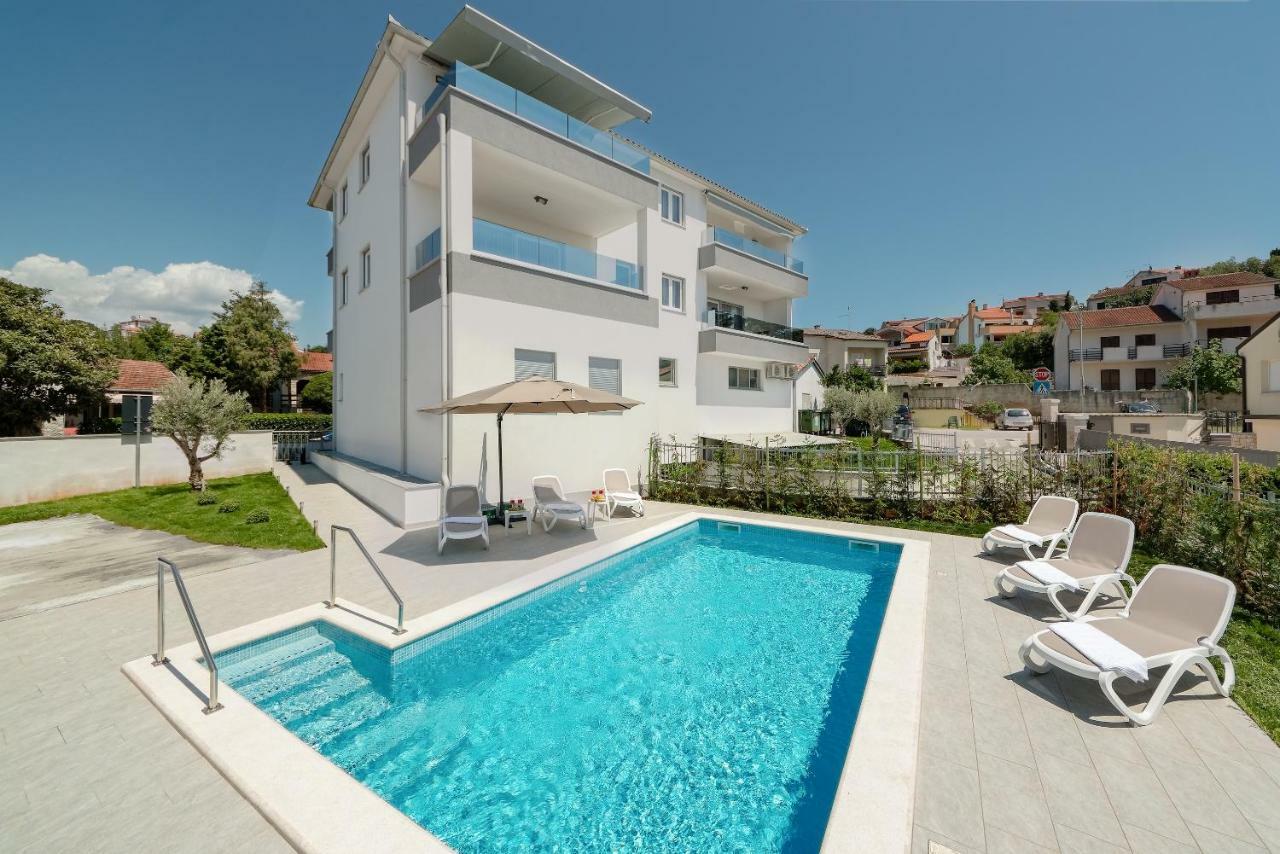 Viras Luxury Holiday بولا المظهر الخارجي الصورة